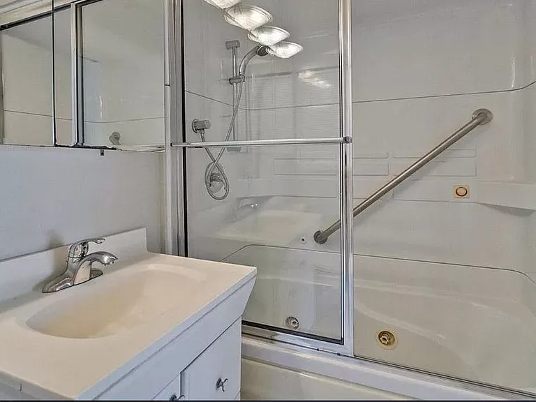 1011 Moreno Ave — Photo 14