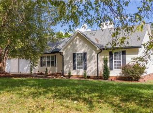 113 Equestrian Dr, Mooresville, NC 28115