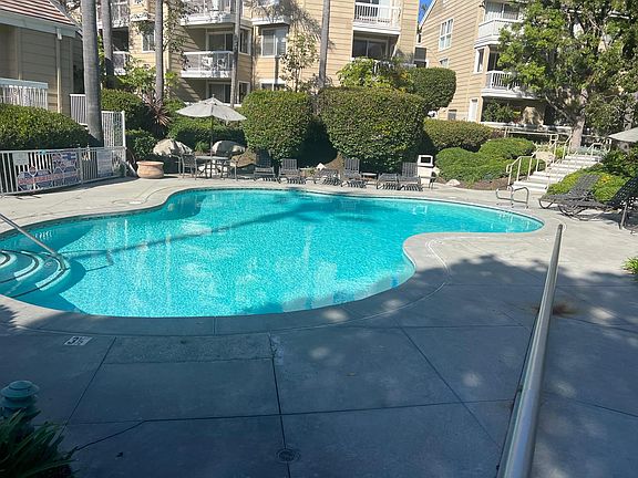 5th image of 20191 Cape Coral Ln APT 119