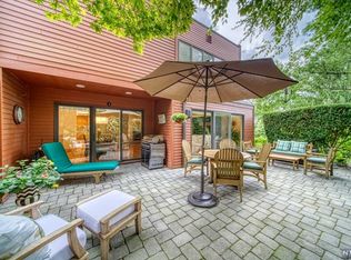 47 Hidden Ledge Rd #37, Englewood, NJ 07631