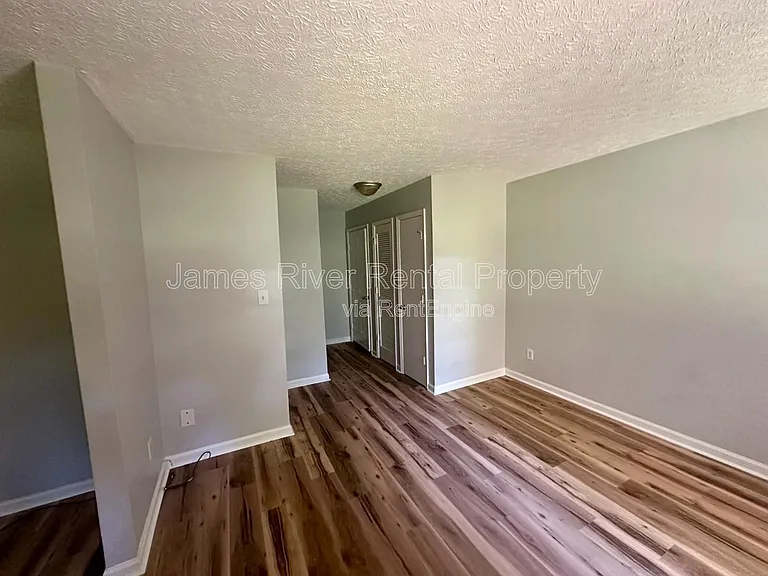 105 Daniel St #B — Photo 7