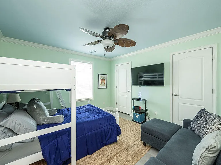 59 Palm Dr — Photo 21
