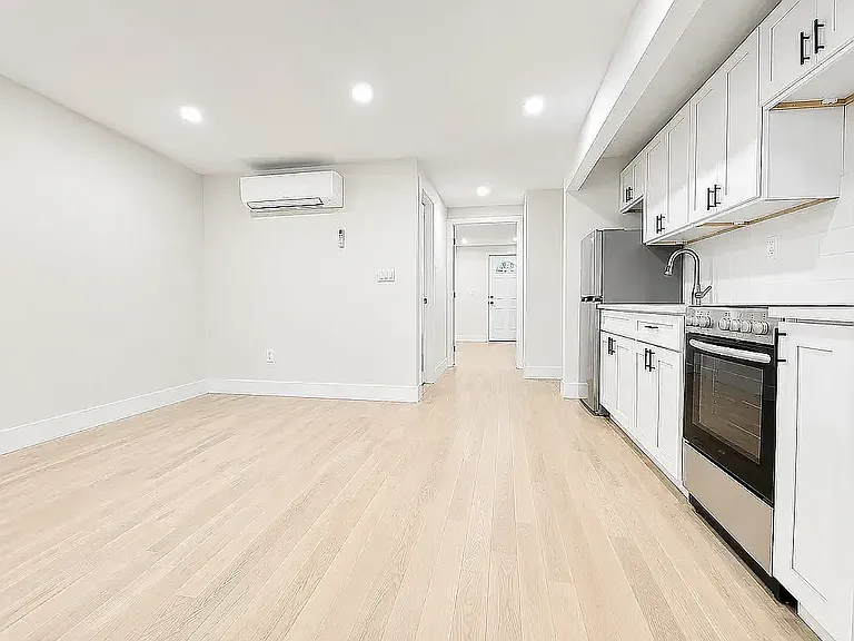 235 Lexington Ave #1-B — Photo 3