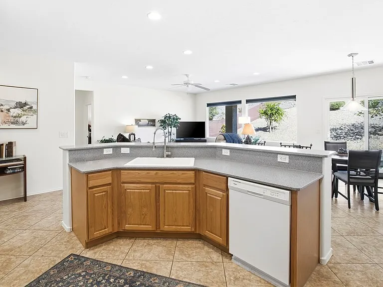 2635 Solera Moon Dr — Photo 10
