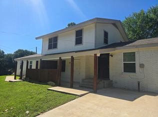 217-219 E. Third Street, Keene, TX 76059