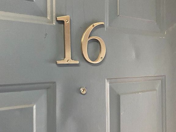 3rd image of 1937 26th Ave APT 16
