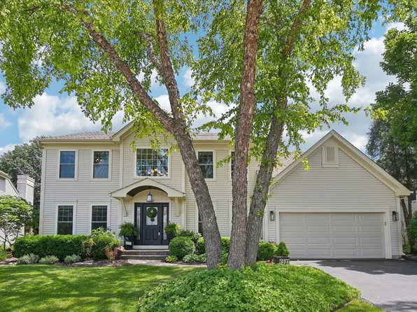 527 Hampton Dr, Lake Villa, IL 60046