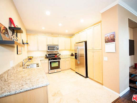 2nd image of 8620 Belford Ave APT 602