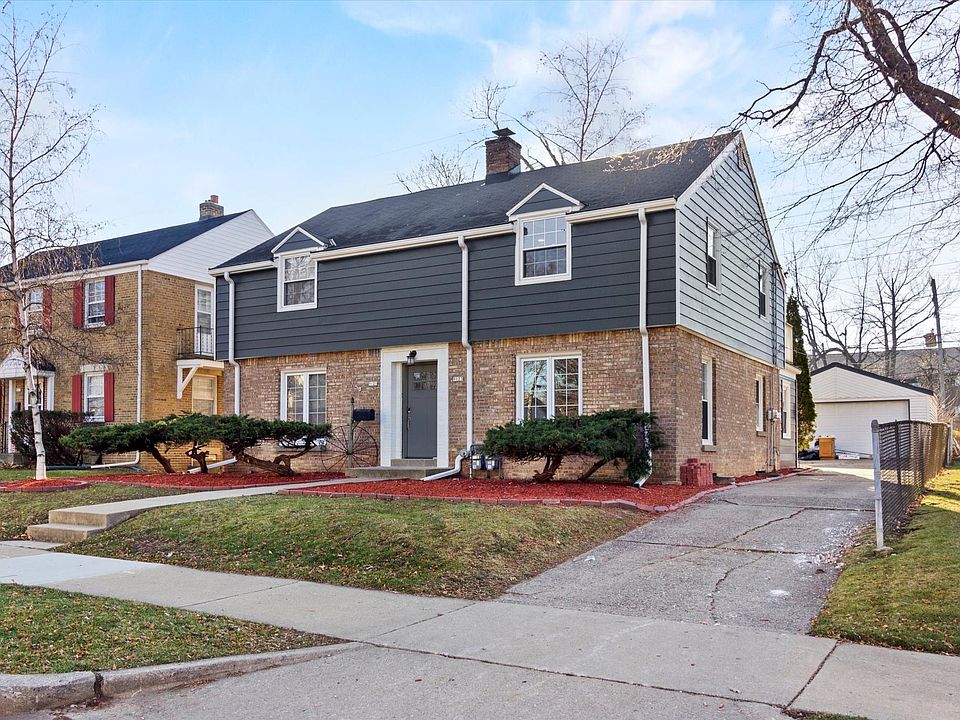 1st image of 9121 W Hawthorne Ave