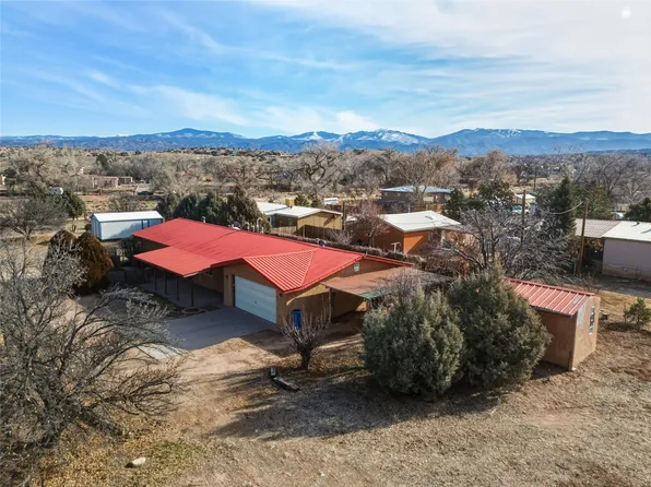 87 Feather Rd, Santa Fe, NM 87506