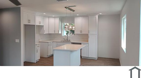 3rd image of 805 S Ross St #805