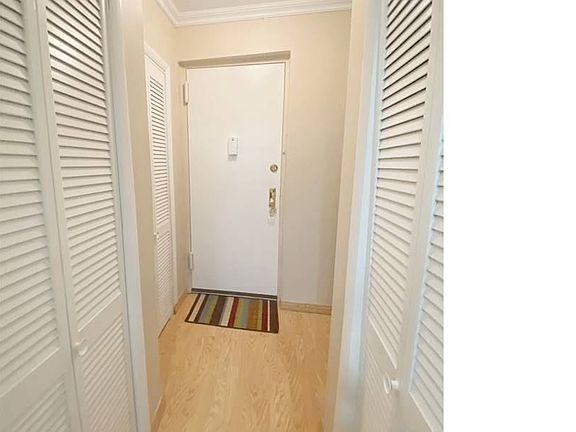 2nd image of 91 Tulip Ave #G-b3