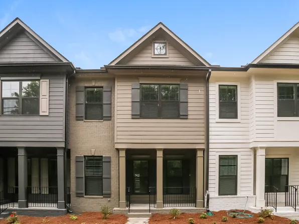 588 Elliston Pl, Ball Ground, GA 30107