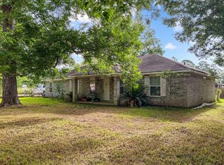 1015 Mitchell St, Sour Lake, TX 77659