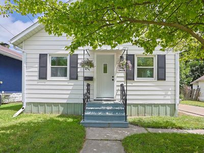 1315 Fraser St, Bay City, MI, 48708