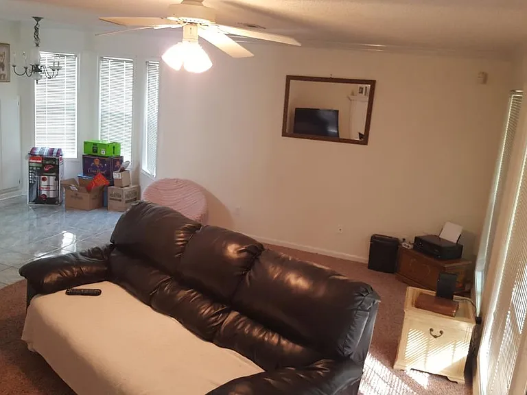 64 Woodfield Pl — Photo 7