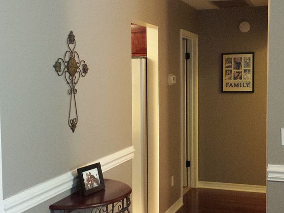 5th image of 214 Shadyside Ct