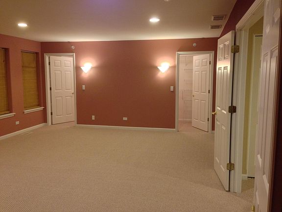 2nd image of 8217-1 N Lincoln Ave