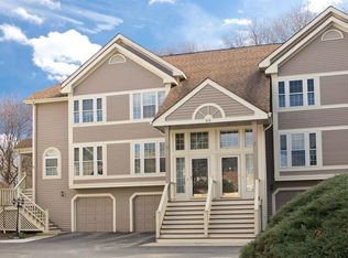 28 Sunset Ave APT A, Providence, RI 02909
