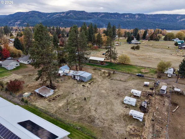 603 Tamarack St, Wallowa, OR 97885