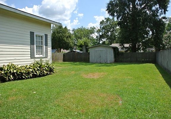 5th image of 334 Magnolia Ave