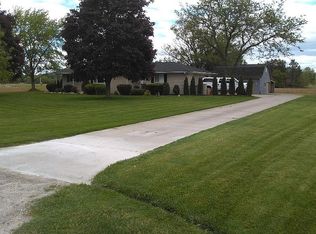 60900 Schoenherr Rd, Washington, MI 48094