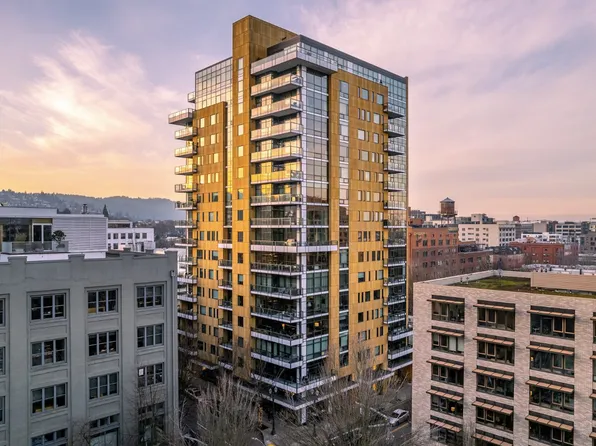 311 NW 12th Ave Unit 703, Portland, OR 97209