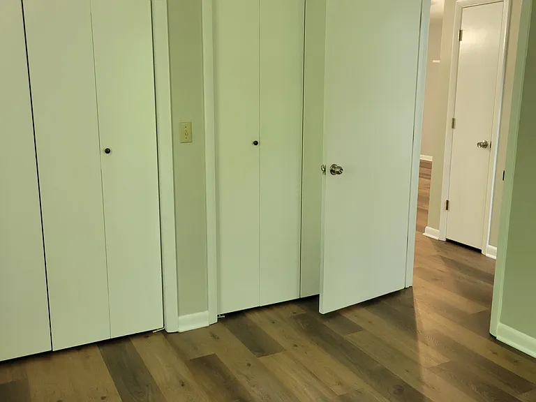111 Devon Rd — Photo 20