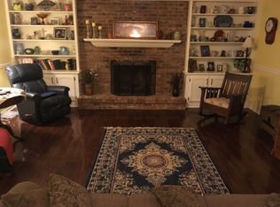 6110 Harris Rd, Paducah, KY 42001