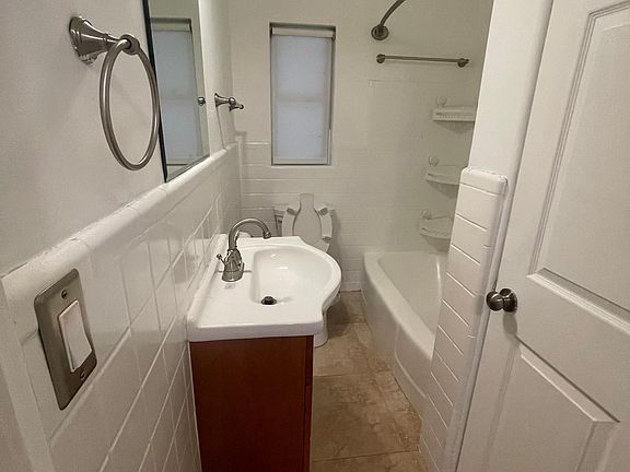 4th image of 510 Kilshore Ln