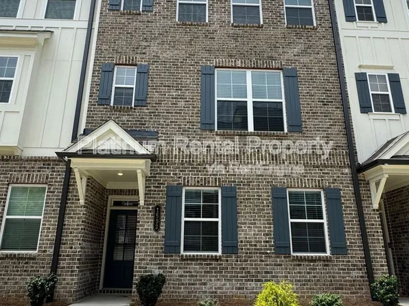 1592 Gin Blossom Cir, Lawrenceville, GA