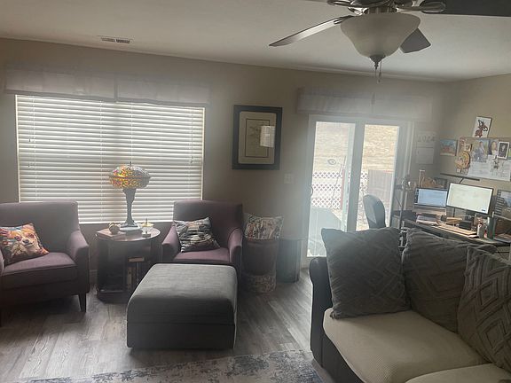 4th image of 1045 E 78th Pl