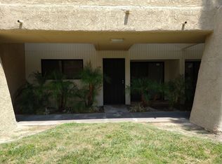 701 N Los Felices Cir W #112, Palm Springs, CA 92262