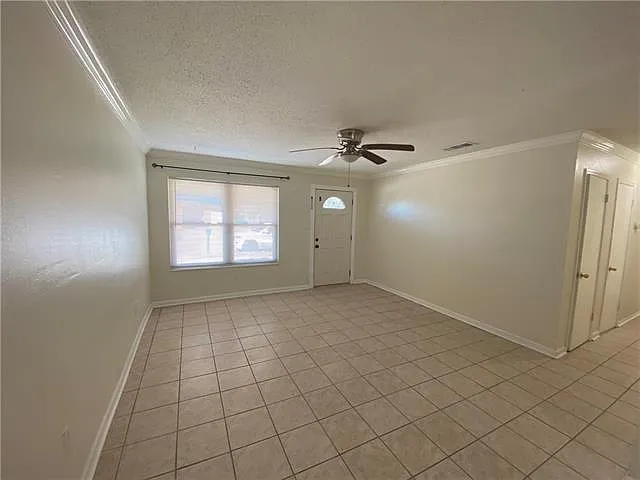 1956 Longwood Ct — Photo 12