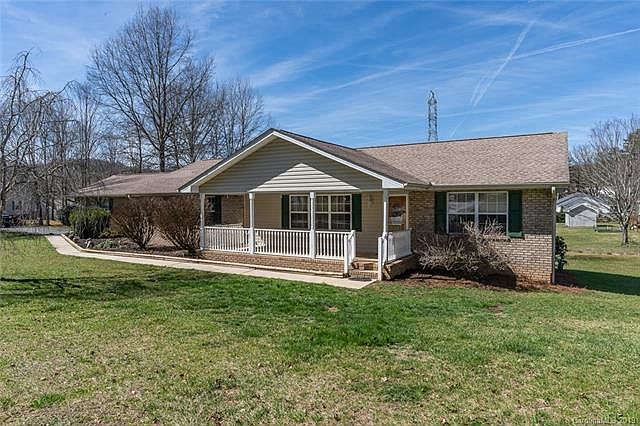 1st image of 31 Meadow Dr
