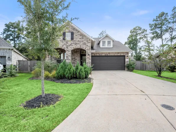 104 Winged Elm Ct, Willis, TX 77318