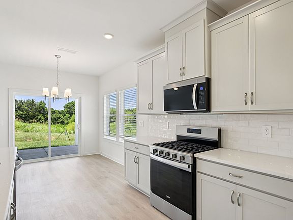 Skip takeout and prep dinner in the well-appointed kitchen.