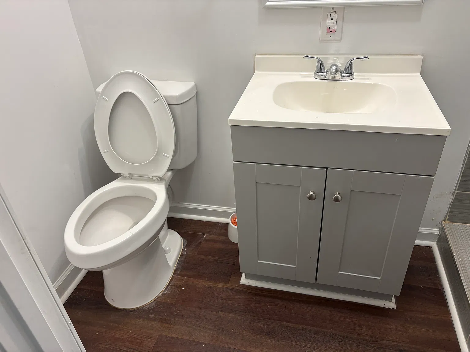 3 bed, 1300 sqft, $1,795 — Photo 3