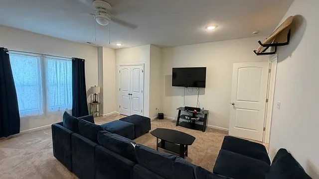 533 Carolina Ave — Photo 46