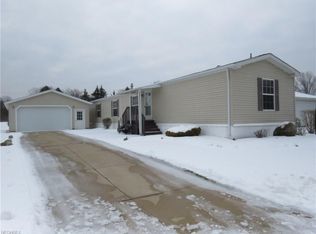 615 Sandtrap Cir, Painesville, OH 44077