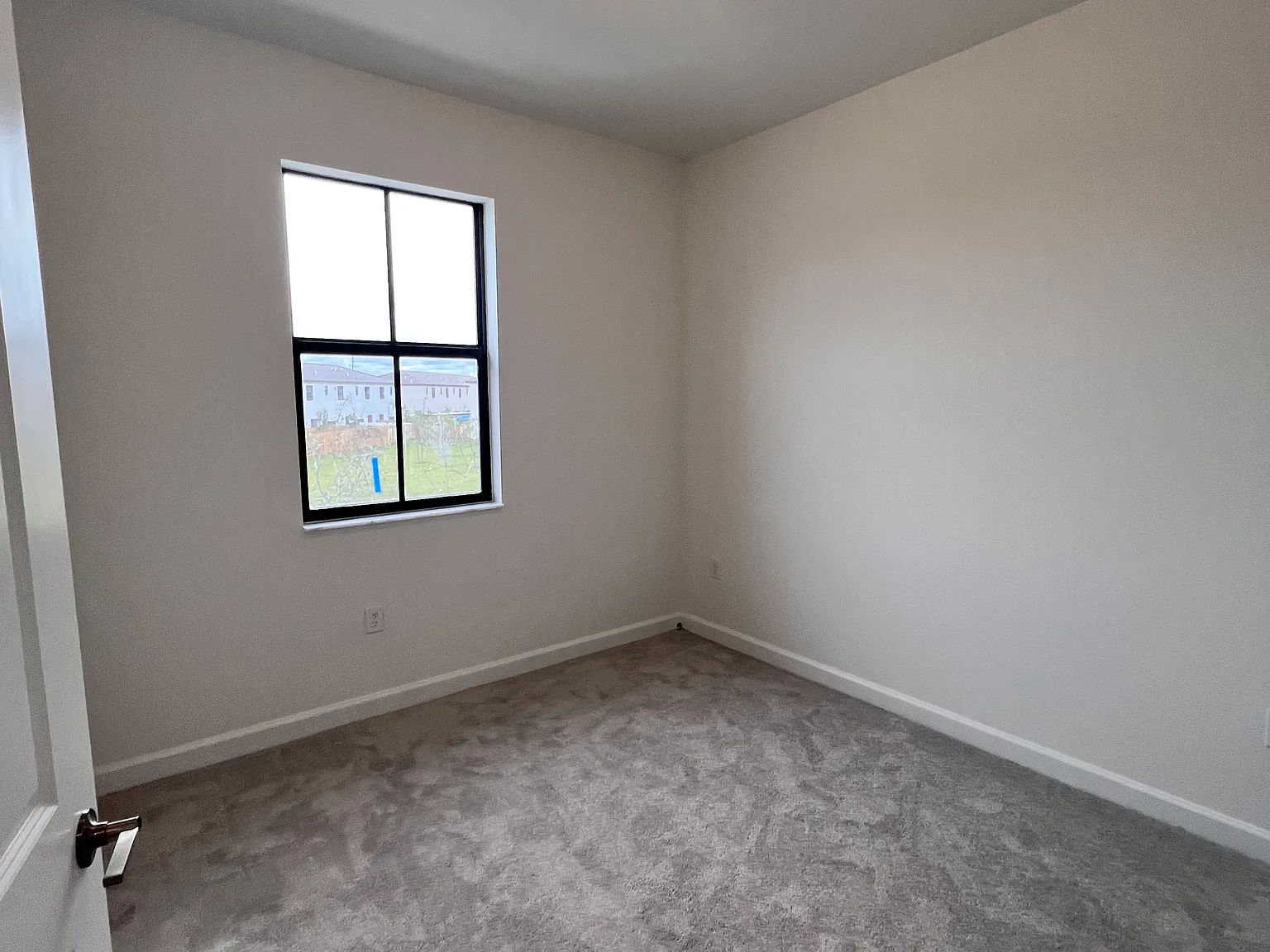 3 bed, 2.5 bath, 1668 sqft, $2,850 — Photo 4