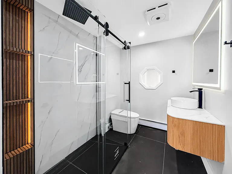 21 Burlington Rd — Photo 17