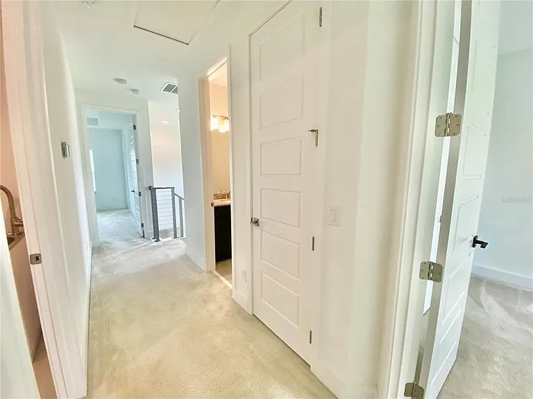 7206 Carrickbend Ln — Photo 32