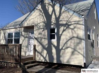 8032 State St, Ralston, NE 68127