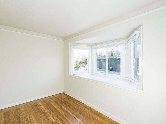 2nd image of 520 Buchanan St #5