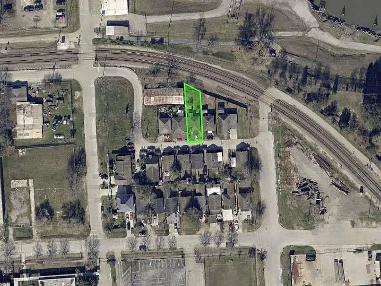 8213 E Erath St — Photo 13