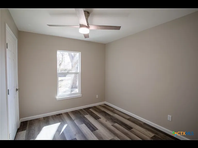 805 E Polk Ave — Photo 5