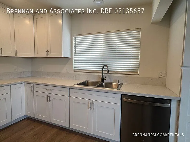 330 Lento Ln — Photo 13