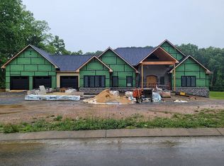 5607 Hester Ct, Piney Flats, TN 37686