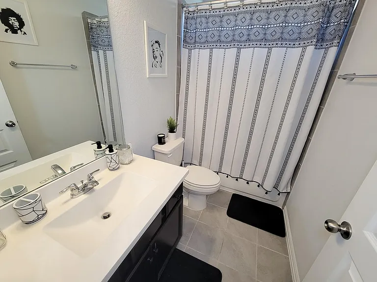 4010 Palmer Meadow Ct — Photo 31